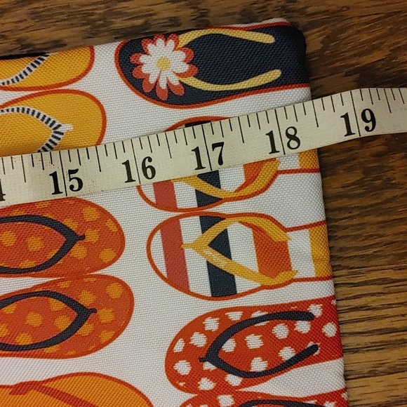 Thirty One Insulated Cinch top 15x18 inch Back Pack - Picture 7 of 8